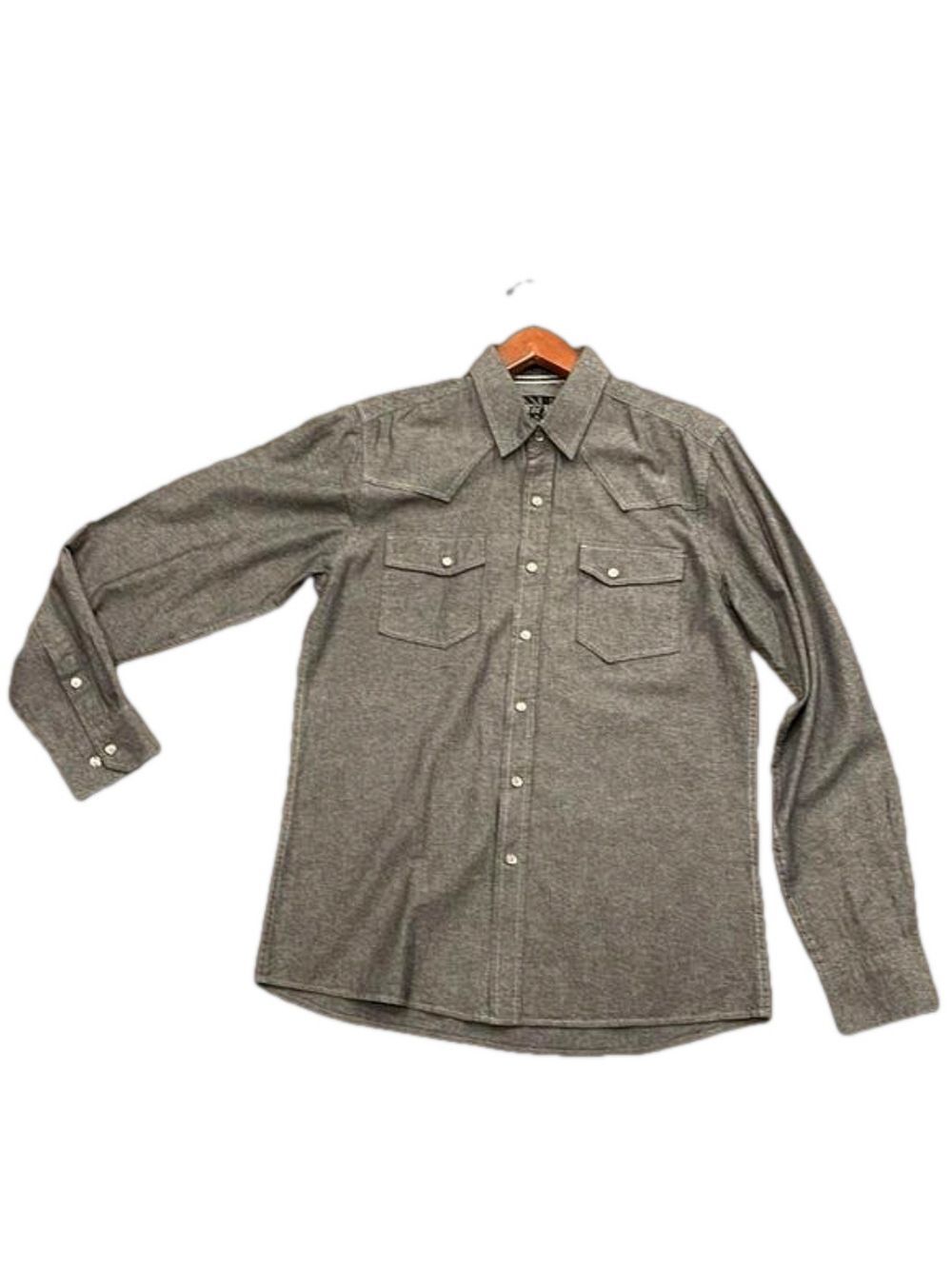 For Him London M heathered gray shirt with pearly snaps and  front pockets